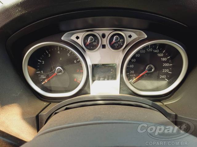 2009 FORD FOCUS SEDAN 