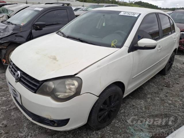 2012 VOLKSWAGEN POLO SEDAN 