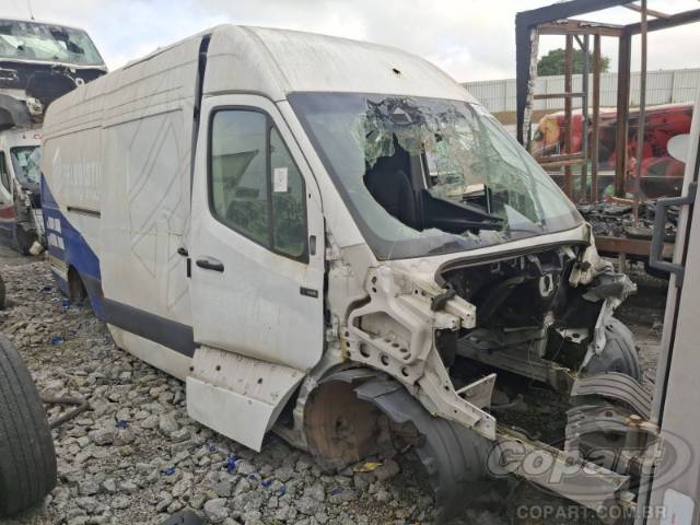 2025 MERCEDES BENZ SPRINTER 