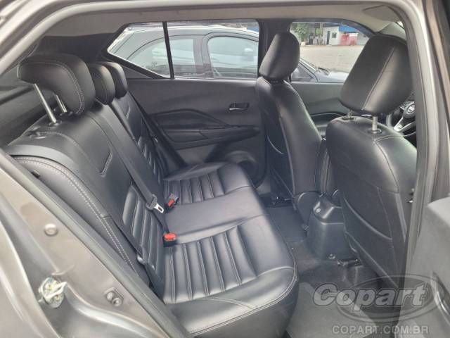 2019 NISSAN KICKS 
