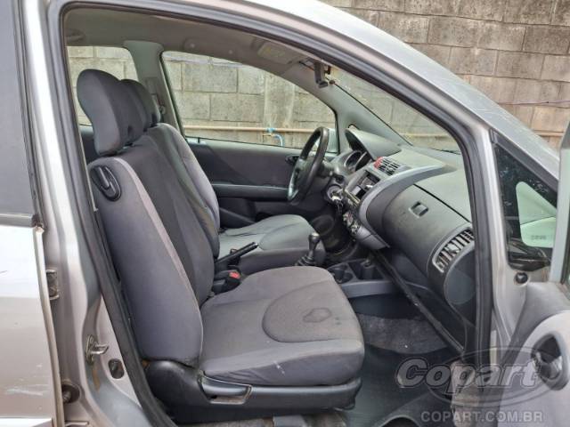 2004 HONDA FIT 