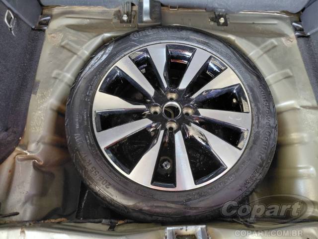 2017 NISSAN KICKS 