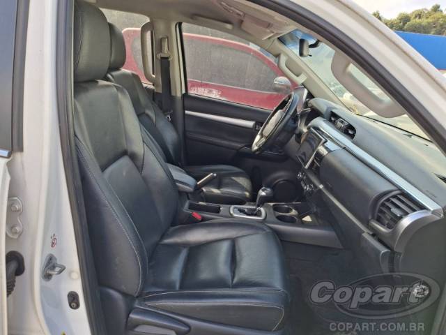2016 TOYOTA HILUX CD 