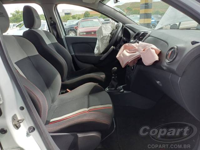 2017 RENAULT SANDERO 