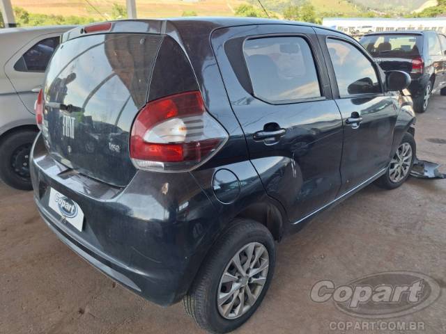 2017 FIAT MOBI 