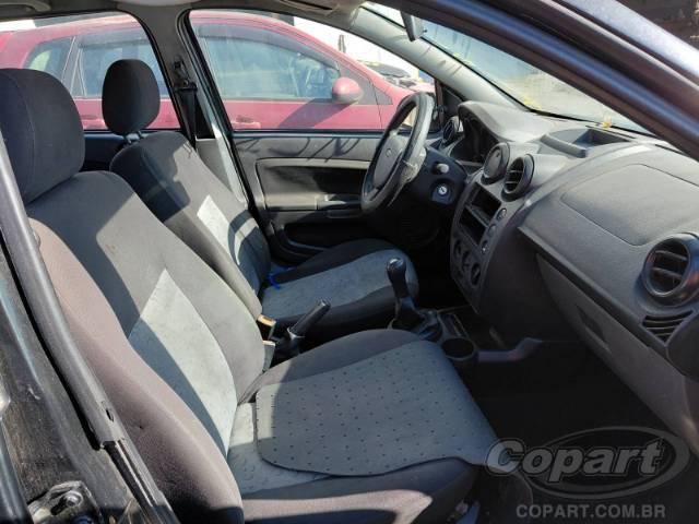 2013 FORD FIESTA 