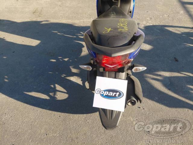 2025 YAMAHA FLUO 