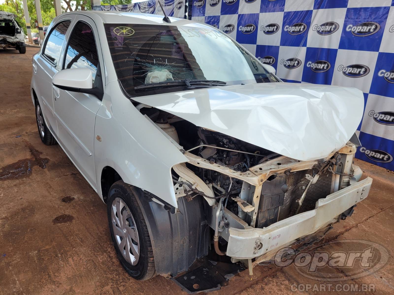 Veículo Toyota Etios 2017 TOYOTA ETIOS X 1.3 16V DUAL VVT-I 2017 em leilão