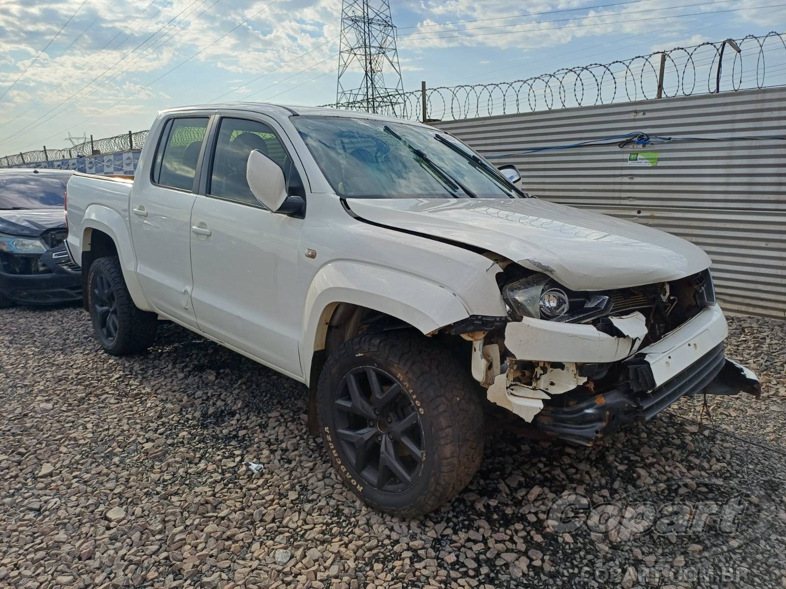 2013 VOLKSWAGEN AMAROK