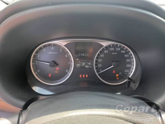 2025 NISSAN Kicks Play 