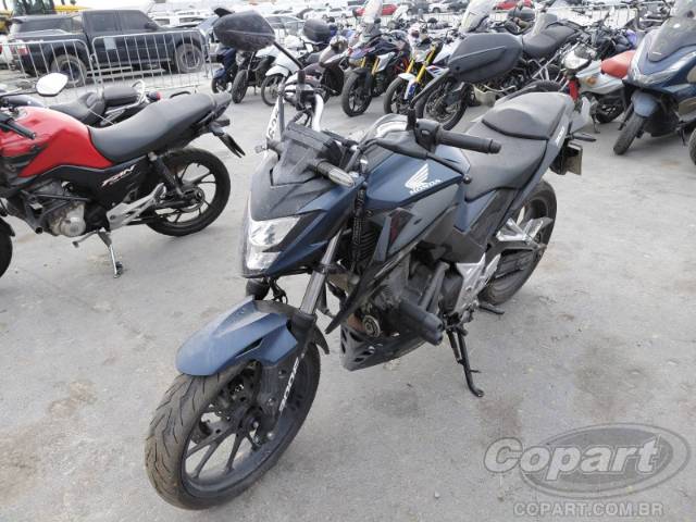 2025 HONDA CB 300F 