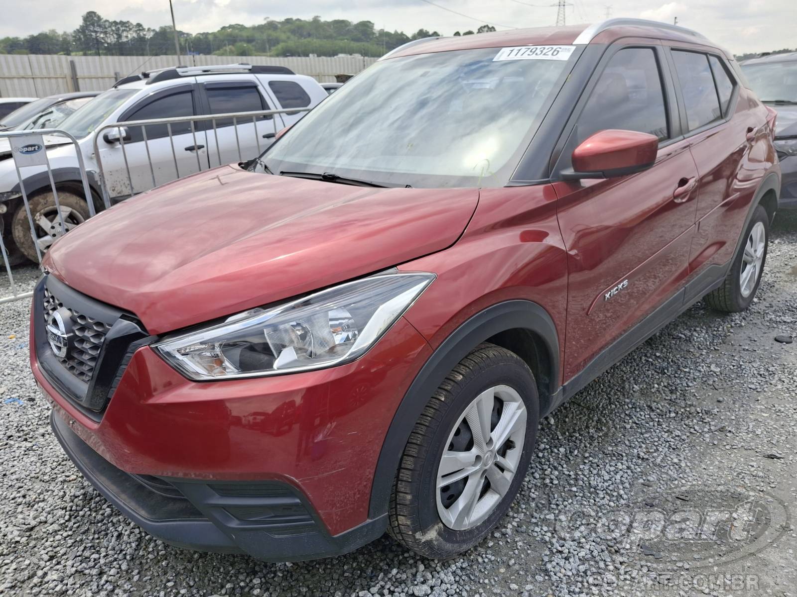 Foto 2: 2020 NISSAN KICKS