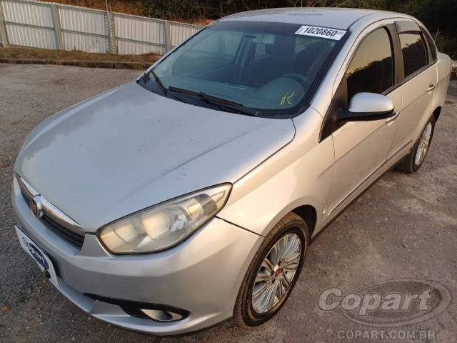 2015 FIAT GRAND SIENA 