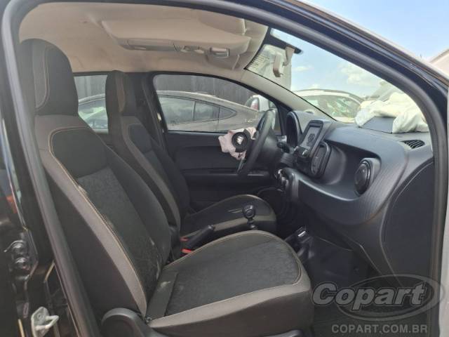2023 FIAT MOBI 