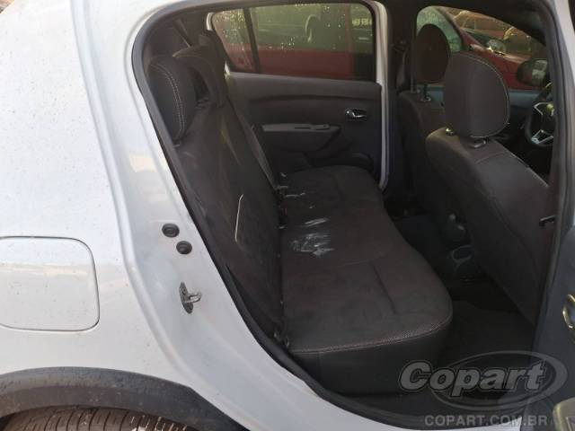 2024 RENAULT SANDERO 