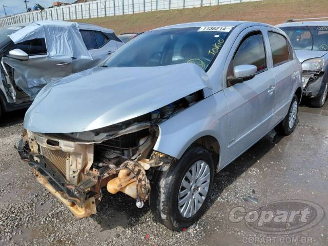 2011 VOLKSWAGEN GOL 