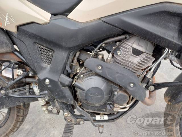 2026 HONDA XRE SAHARA 300 