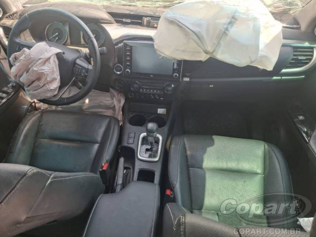 2023 TOYOTA HILUX CD 