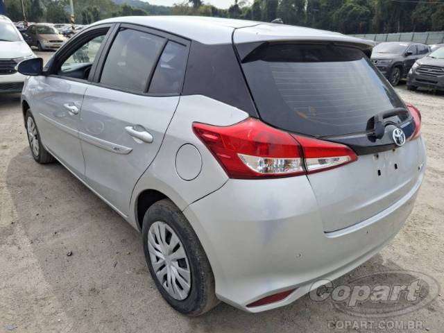 2023 TOYOTA YARIS 