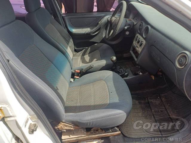 2003 CHEVROLET CELTA 