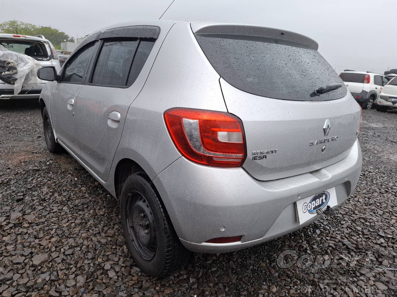Foto 3: 2016 RENAULT SANDERO