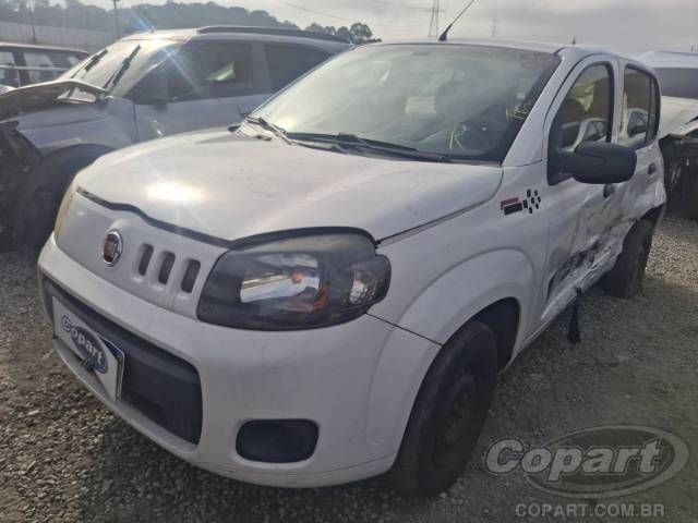 2016 FIAT UNO 