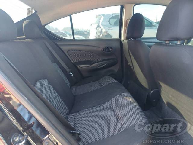 2017 NISSAN VERSA 