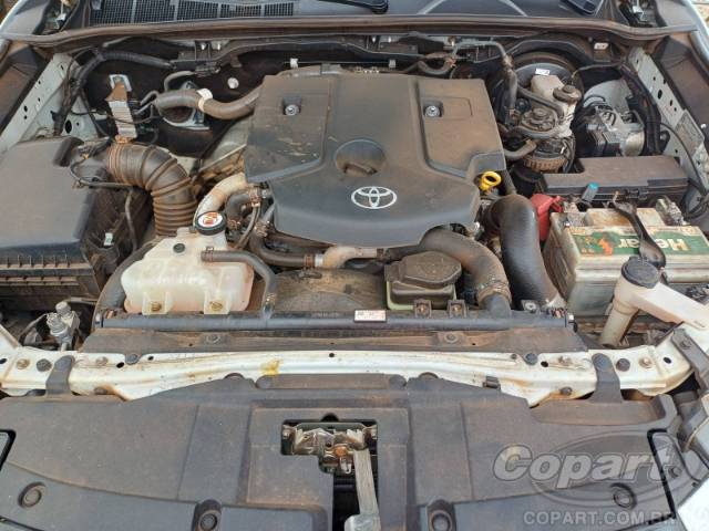 2023 TOYOTA HILUX CD 