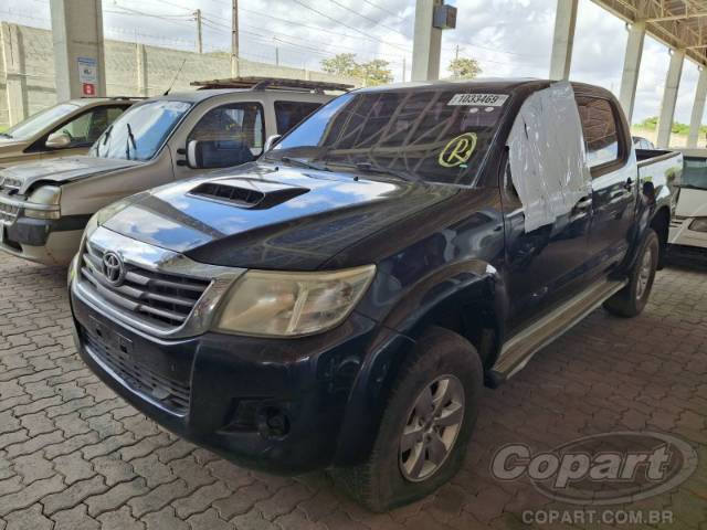 2014 TOYOTA HILUX CD 