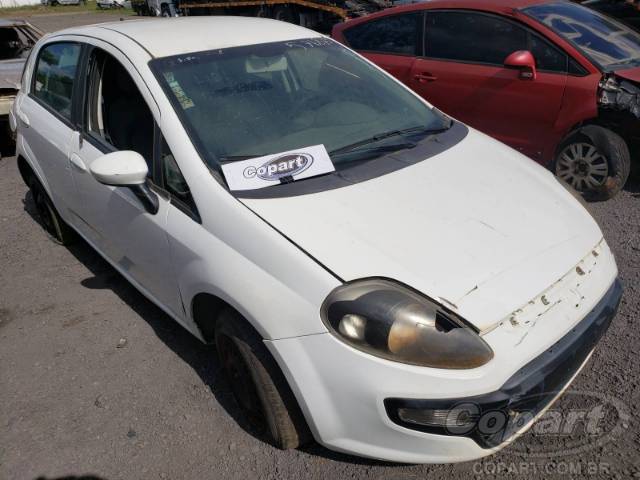 2014 FIAT PUNTO 