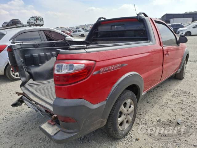 2020 FIAT STRADA 