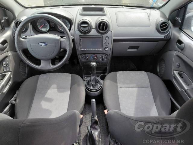 2013 FORD FIESTA 