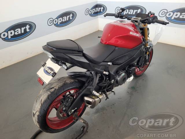 2027 SUZUKI GSX-S 