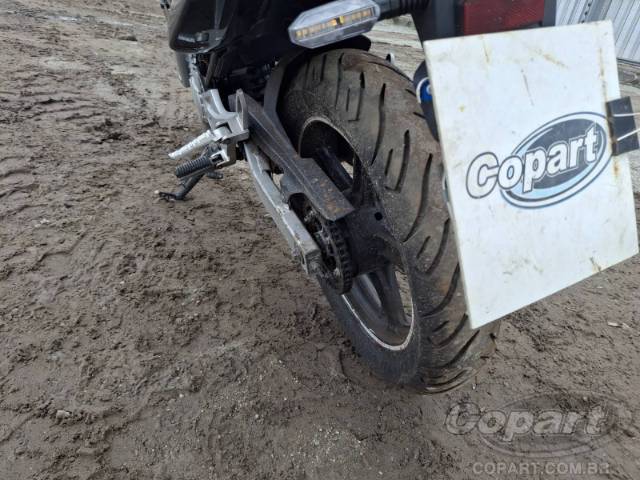2011 YAMAHA FAZER 