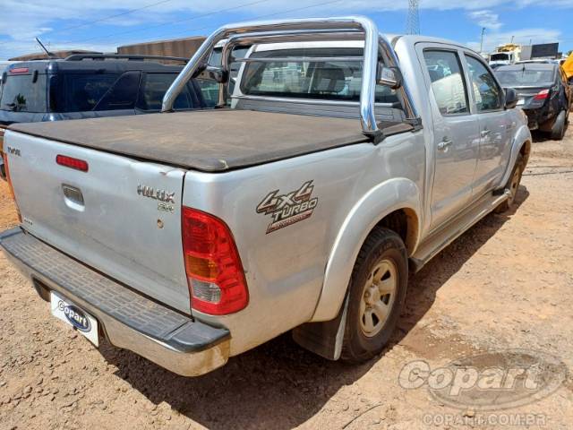 2011 TOYOTA HILUX CD 