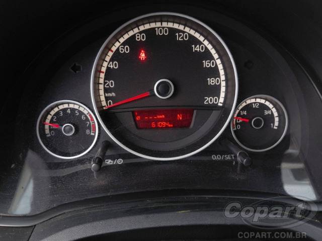 2015 VOLKSWAGEN UP 