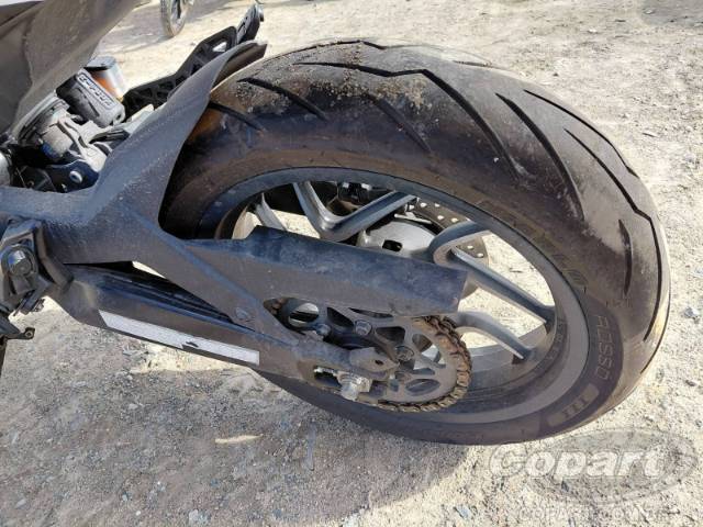 2025 BAJAJ DOMINAR 