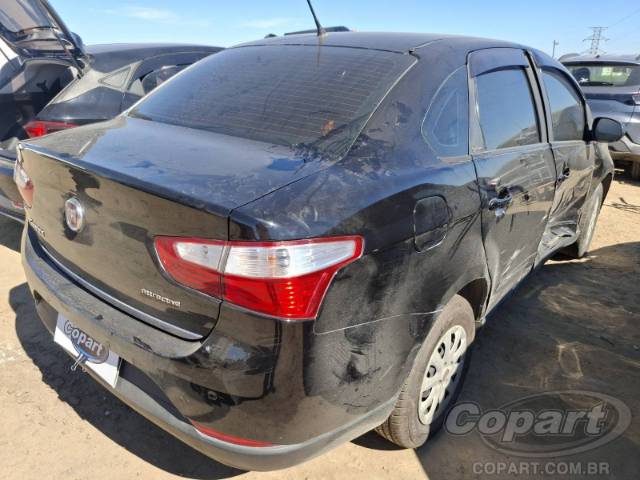 2014 FIAT GRAND SIENA 
