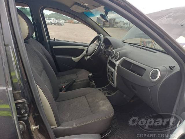 2011 RENAULT SANDERO 