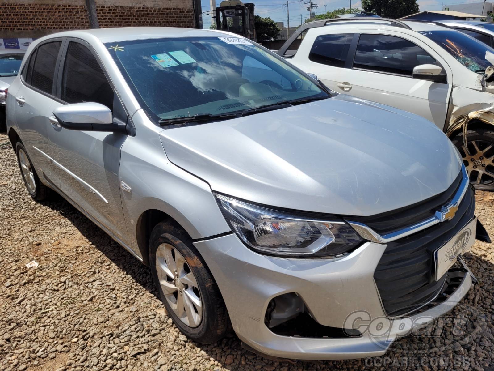 Veículo GM - Chevrolet Onix Chevrolet Onix LT AT 1.0 12V Ecotec Turbo 2023 Pequena Monta 2023 em leilão
