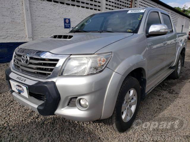 2014 TOYOTA HILUX CD 