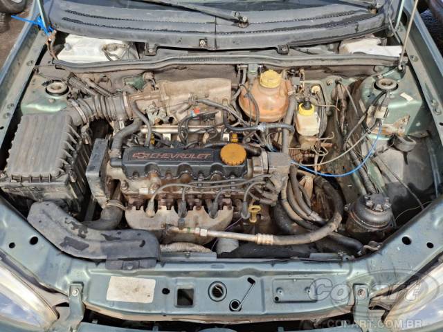 1999 CHEVROLET CORSA SEDAN 