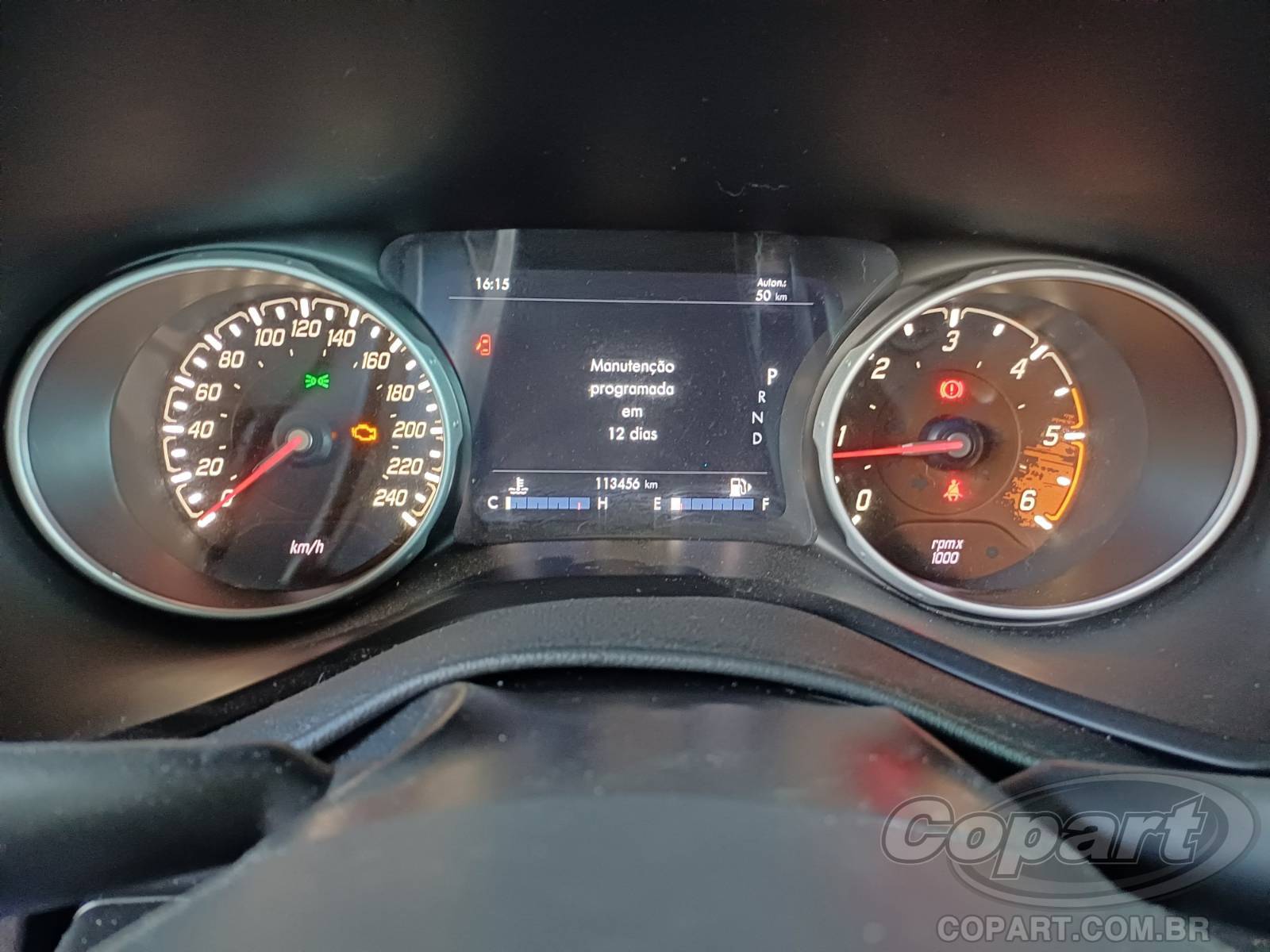 Foto 8 de 11: 2021 FIAT TORO