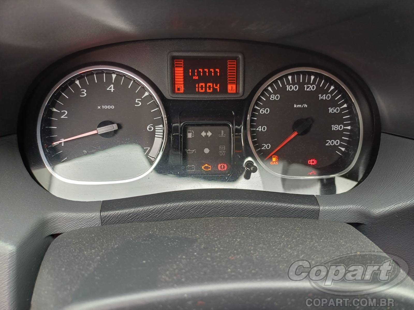 Foto 8 de 11: 2014 RENAULT DUSTER