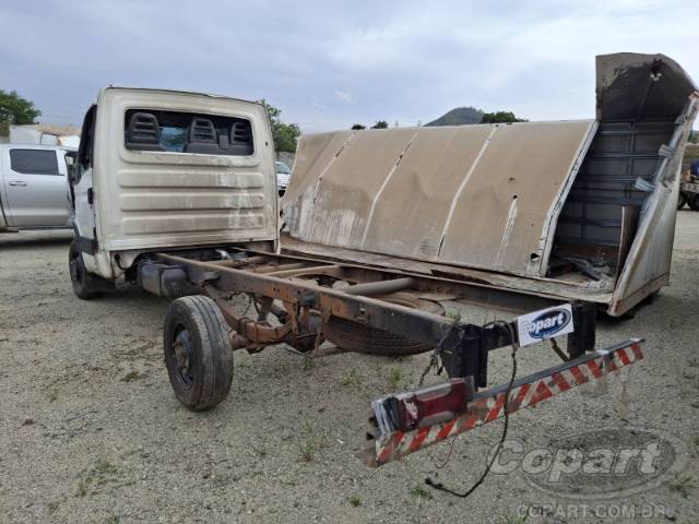 2014 IVECO DAILY CHASSI 