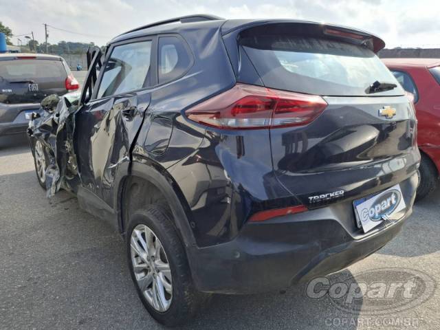 2025 CHEVROLET TRACKER 
