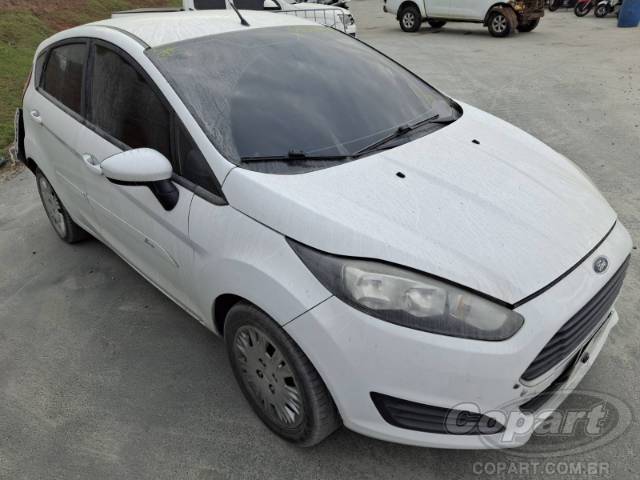 2015 FORD FIESTA 