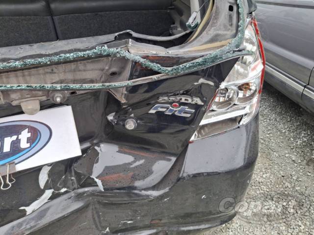 2005 HONDA FIT 