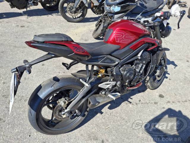 2024 TRIUMPH STREET TRIPLE 