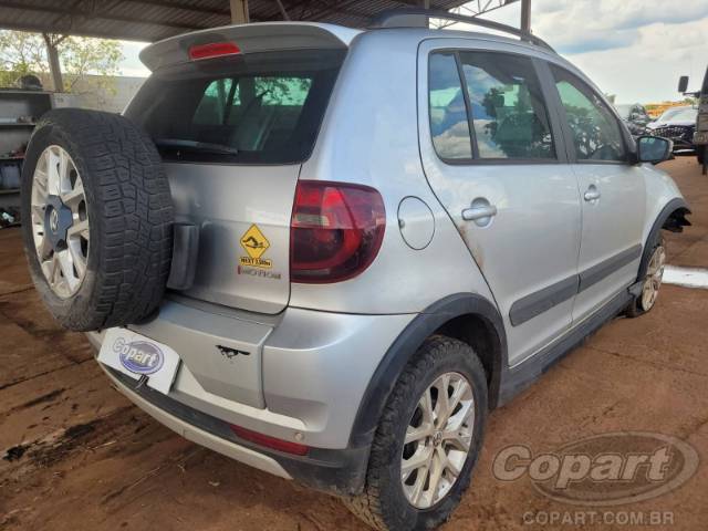 2014 VOLKSWAGEN FOX 